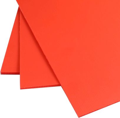 재활용된 가벼운 폴리프로필렌 코로플라스트 이사회 PP는 플라스틱 시트를 주름지게 했습니다